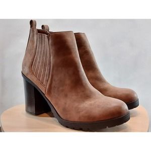 Sam & Libby Faux Brown Leather Ankle Boots Womens Size 11